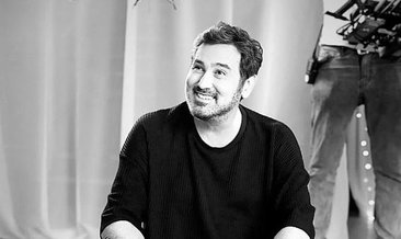 SON DAKİKA: Sahnede yere yığılan Metin Arolat son görüntüsü ortaya çıktı! Metin Arolat'a kalp masajı yaptıkları an... #istanbul