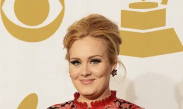 Dünyaca ünlü şarkıcı Adele resmen eridi! Adele son hali ile ağızları açık bıraktı!