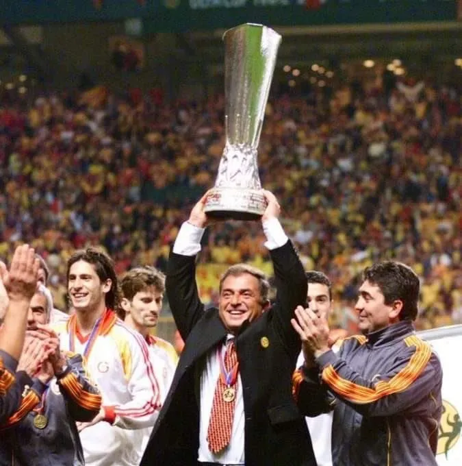 Listeye Türkiye'den tek isim girebildi! En iyi teknik direktörler...