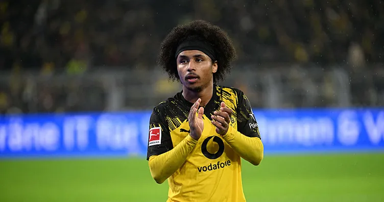 Karim Adeyemi’ye kız arkadaş engeli!