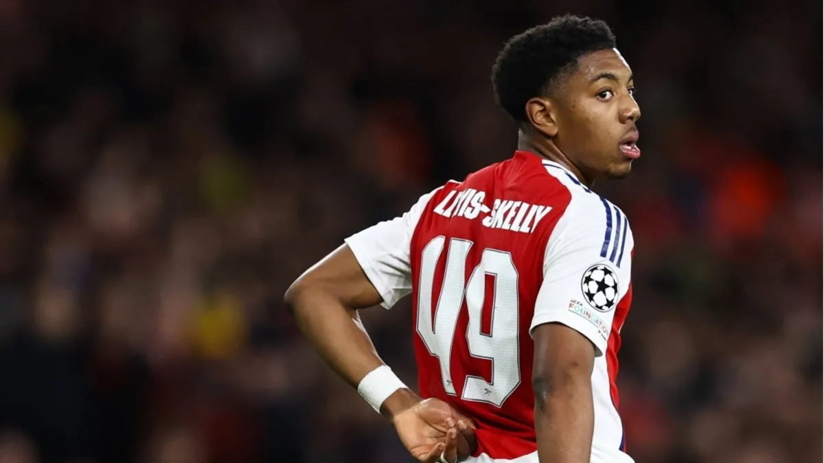 Arsenal'da 18 yaşındaki İngiliz futbolcu Myles Lewis-Skelly'nin sözleşmesi uzatıldı