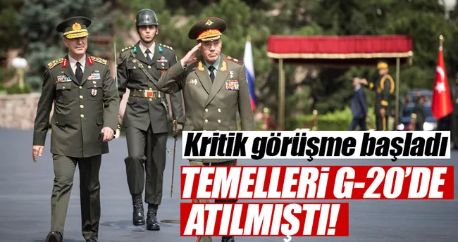 Rusya Genelkurmay Başkanı Gerasimov, Genelkurmay Karargahı’nda
