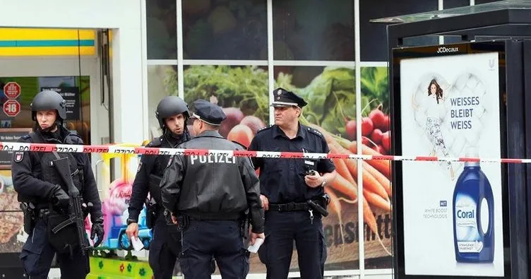 Almanya’da bıçaklı saldırı: 1 ölü