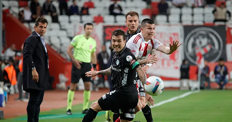 Antalyaspor, Konyaspor’u tek golle geçti!