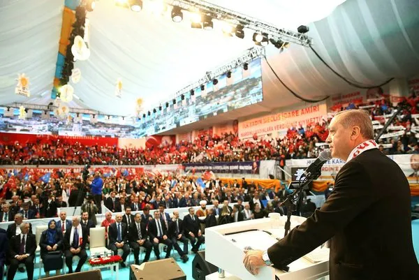 Mardin Cumhurbaşkanı Erdoğan'ı coşkuyla karşıladı