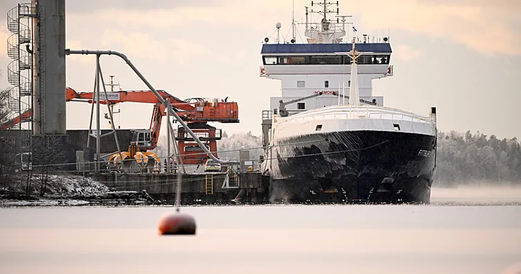 Finlandiya’da Rusya’dan gelen gemiye el konuldu
