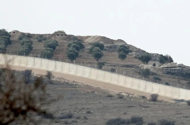 Son dakika: Afrin sınırındaki Azez’de ÖSO’nun eli tetikte