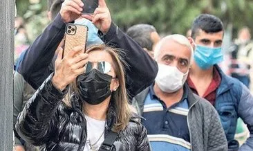 SON DAKİKA HABERİ: İzmir’deki depremde utandıran fotoğraf! ‘Sessiz olun, telefonları kapatın’ uyarısına rağmen akın akın geldiler...