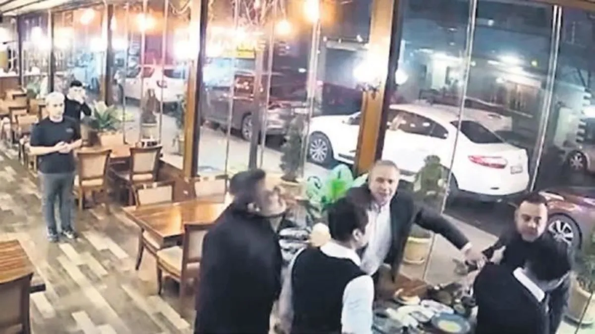 O restorana silahlı saldırı – Yaşam Haberleri O restorana silahlı saldırı – Yaşam Haberleri