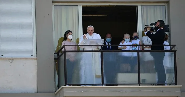 Papa Francis, taburcu oldu
