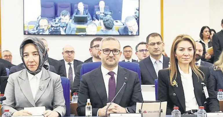 Fondan çıkan para mevduata yöneldi
