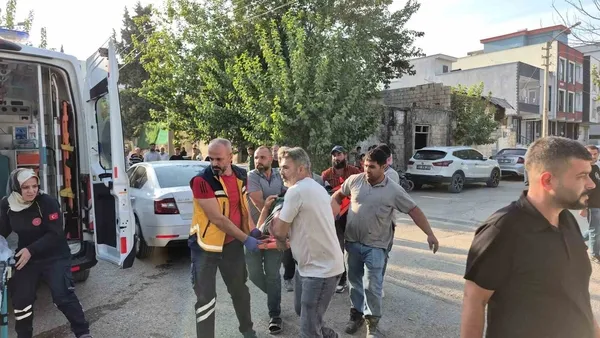 adiyamanda-otomobilin-carptigi-yaya-hayatini-kaybetti-1789717585913.jpg