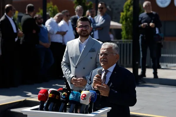 kayseri-kalesinde-mulhem-kayseri-mutfagi-acildi-1781611010335.jpg