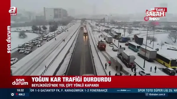 Son dakika: Yoğun kar yağışı trafiği felç etti! Araçlar yolda mahsur kaldı | Video