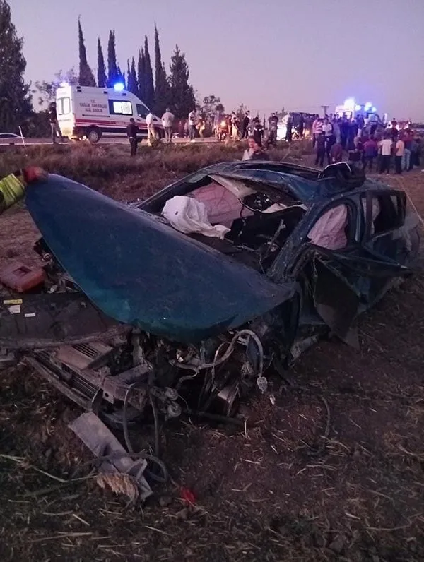 hatayda-feci-kaza-lastigi-patlayan-otomobil-takla-atti-1-olu-2-yarali-1761851033558.jpeg