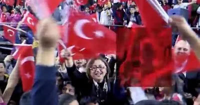 Gaziantep Büyükşehir Belediye Başkanı Fatma Şahin Genç Kart uygulamasını tanıttı | Video