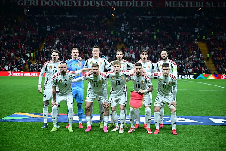 Son dakika haberi: A Milli Futbol Takımı ve Montella’dan yıllar sonra dikkat çeken başarı! Macaristan galibiyeti sonrası...