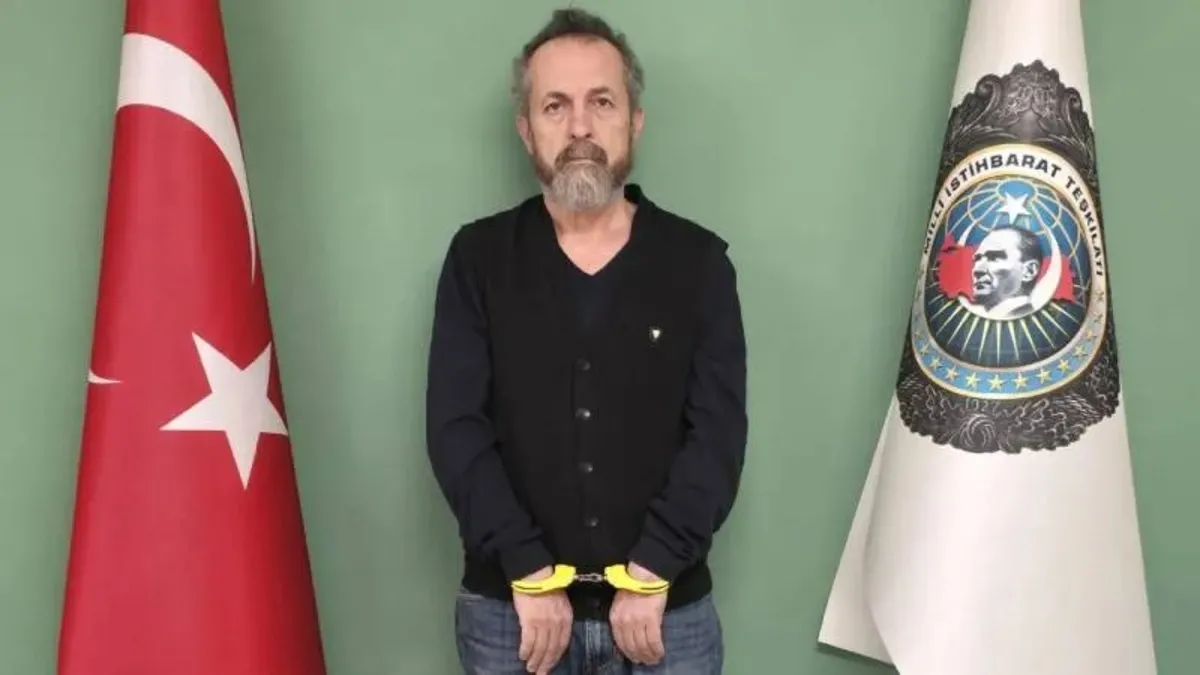 Önder Sığırcıkoğlu mahkeme salonunda