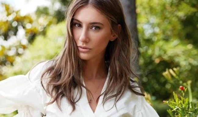 Son dakika haber: Åeyma SubaÅı sevgilisiyle aynı yatakta poz verdi!