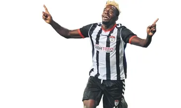 Tarzan şaha kalktı