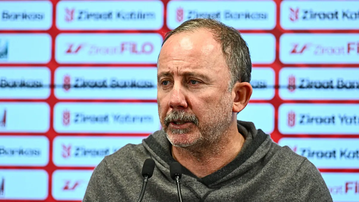 Beşiktaş’tan santrfor hamlesi! O maçta izlendi… – Galeri Beşiktaş’tan santrfor hamlesi! O maçta izlendi… – Galeri