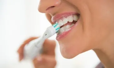 Diş fırçalarken bu noktalara dikkat!