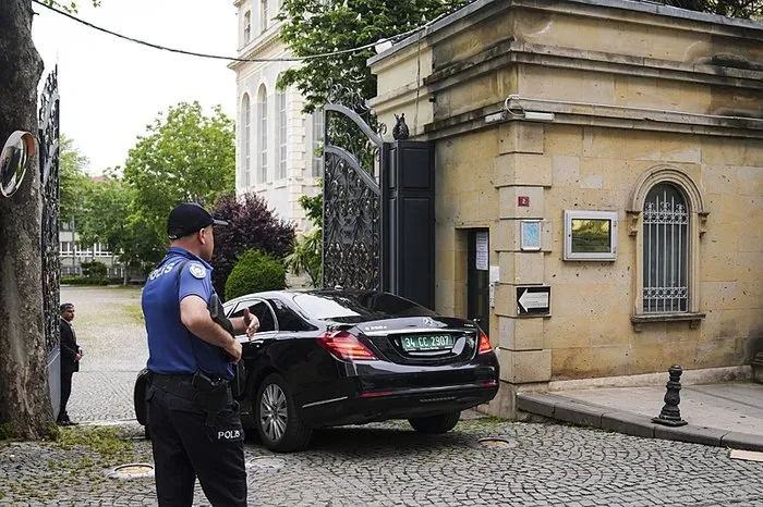 Türkiye’de nükleer zirve! Avrupa-İran masası İstanbul’da kuruldu