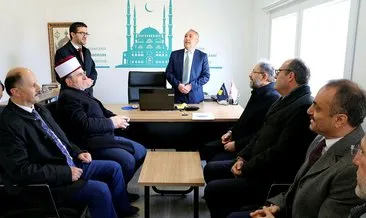 Diyanet İşleri Başkanı Ali Erbaş Kosova’da Priştine Merkez Camii ve Külliyesi inşaatını inceledi