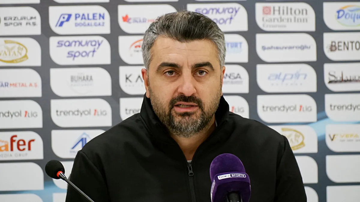 Sinan Kaloğlu: Hakem ekibi inisiyatifi rakipten yana kullandı! Sinan Kaloğlu: Hakem ekibi inisiyatifi rakipten yana kullandı!