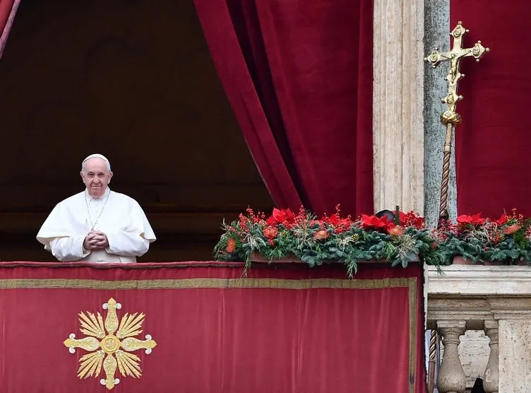 Papa Francis, mutlu evliliğin sırrını paylaştı: 3 kelimede saklı