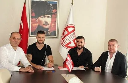 Süper Lig’de 2015-2016 sezonu transferleri