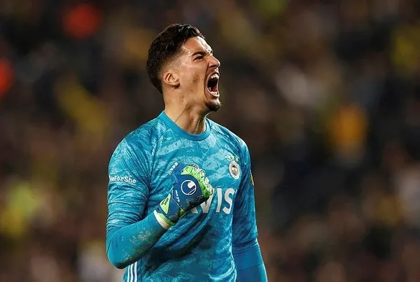 Altay Bayındır'dan şampiyonluk sözleri! Herkes çok özledi