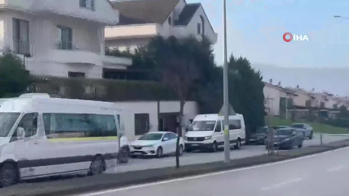 Son dakika | Bursa Büyükşehir Belediye Başkanı Mustafa Bozbey’in evinde arama yapılıyor | Video videosunu izle Son dakika | Bursa Büyükşehir Belediye Başkanı Mustafa Bozbey’in evinde arama yapılıyor | Video videosunu izle