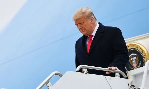 demokratlar-trumpi-gondermekte-kararli-onaylanirsa-abd-tarihinde-bir-ilk-olacak-1610606117725.jpg Demokratlar Trump'ı göndermekte kararlı! Onaylanırsa ABD tarihinde bir ilk olacak…