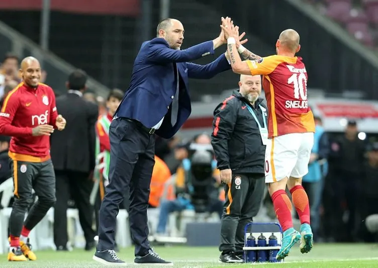 Galatasaray’da ikinci Sneijder krizi: Arda Turan!