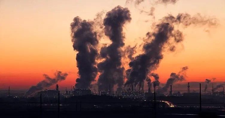 Pakistan’dan hava kirliliğine karşı dikkat çeken adım: İş yerleri erken kapatılacak