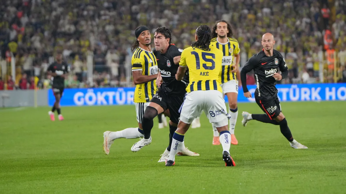 Beşiktaş derbide güldü: Fenerbahçe'yi deplasmanda 2-1 yendi