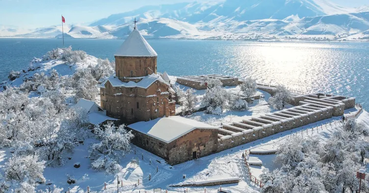 Van Gölü kıyısında gastronomi merkezi