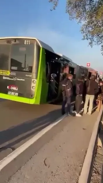 belediye-otobusu-ile-kamyonet-carpisti-1-yarali-1791450355943.jpg