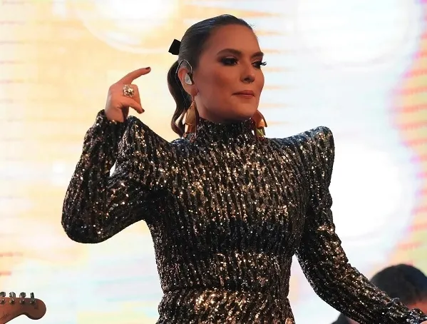 Aile saadetlerine nazar değdi! Demet Akalın’ın eşi Okan Kurt’tan kötü haber