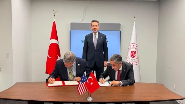 turkiye-ile-abd-arasinda-imzalar-atildi-nukleer-enerji-alaninda-isbirligi-butce-2-milyon-dolar-1790063388851.jpg