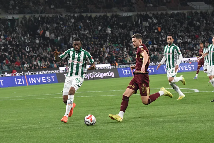 canli-super-ligde-konyaspor-trabzonspor-maci-1777314125071.jpeg