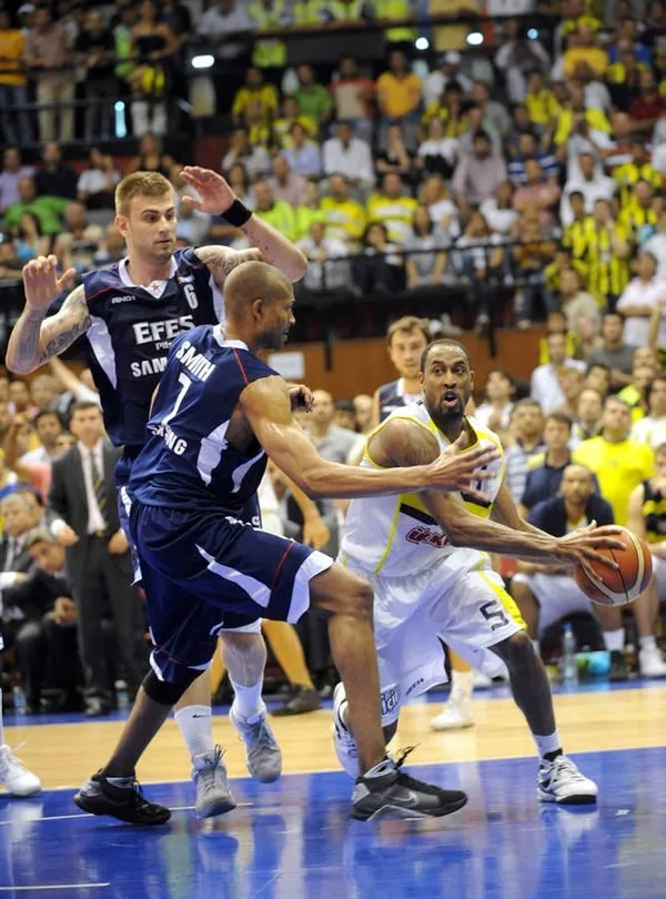 Fenerbahçe Ülker - Efes Pilsen