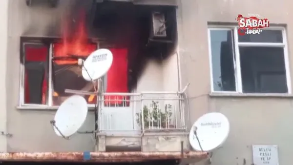 İzmir’de ev alev alev yandı: 3 kişi dumandan etkilendi | Video