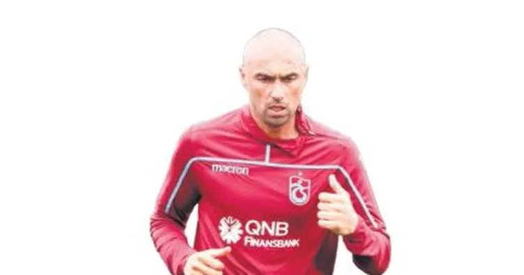 Burak takımla çalıştı