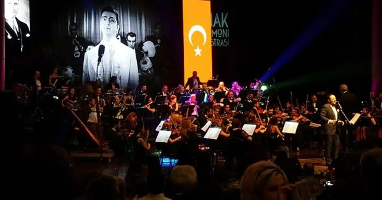Mersin, Zeki Müren şarkılarıyla nostalji yaşadı