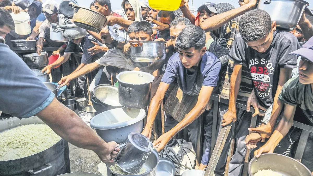 SON DAKİKA | Gazzeli baba Ömer, savaş, açlık ve umutla dolu hayatını SABAH’a anlattı: Bebek sütünün girişi bile yasak SON DAKİKA | Gazzeli baba Ömer, savaş, açlık ve umutla dolu hayatını SABAH’a anlattı: Bebek sütünün girişi bile yasak