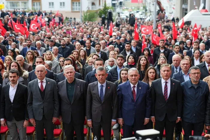 CHP’den pes dedirten açılış skandalı! AK Parti döneminde yapılan eserleri açtılar