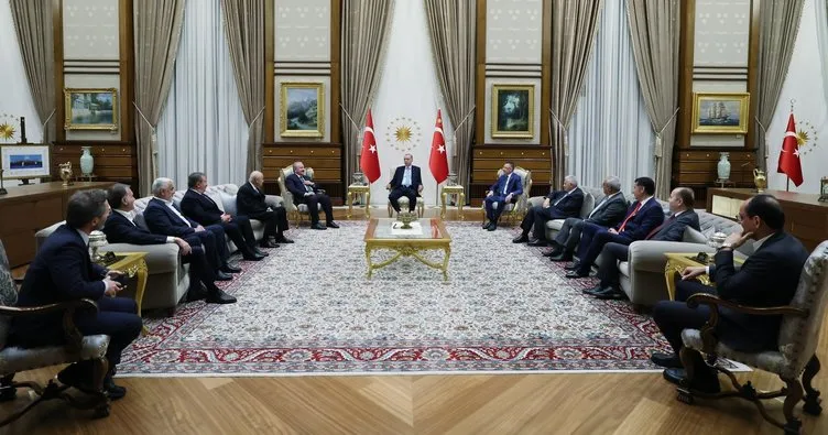 Başkan Erdoğan Cumhur İttifakı liderlerini kabul etti