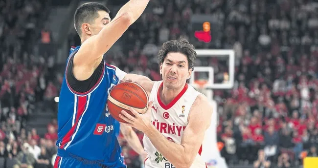 Helal olsun 12 Dev Adam!